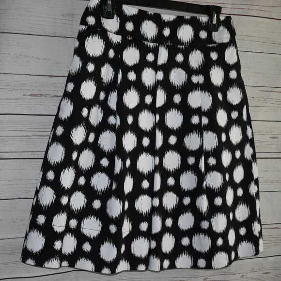 Skirt - Picture 3 of 6